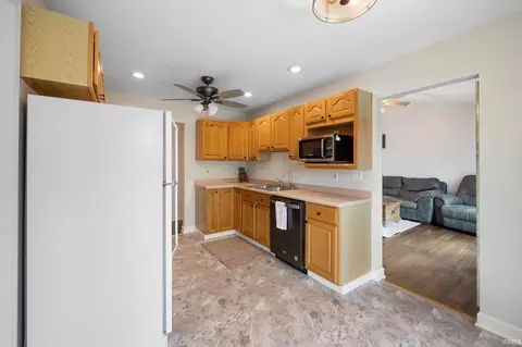Kitchen - 52522 Ruth St, Granger, IN 46530 photo 3 of 4