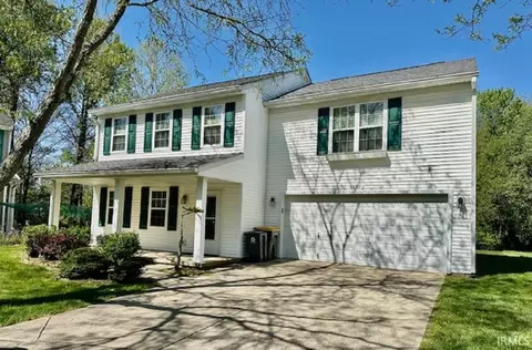 2292 Sweetbriar Ct, Bloomington, IN 47401