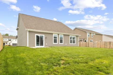 Exterior - 426 Pekin Way, Pendleton, IN 46064 photo 6 of 8