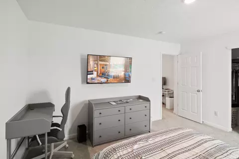 Bedroom - 426 Pekin Way, Pendleton, IN 46064 photo 11 of 11