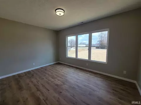 670 S 2nd St, Mitchell, IN 47446 photo 23