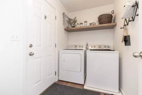 51158 Old Cottage Dr, Granger, IN 46530 photo 16