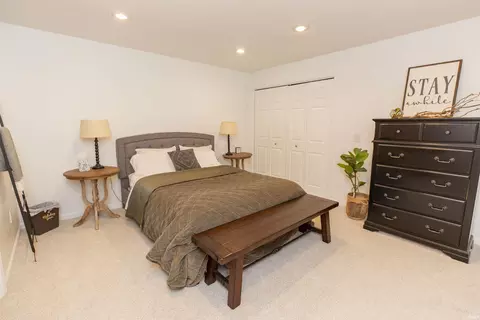 51158 Old Cottage Dr, Granger, IN 46530 photo 32