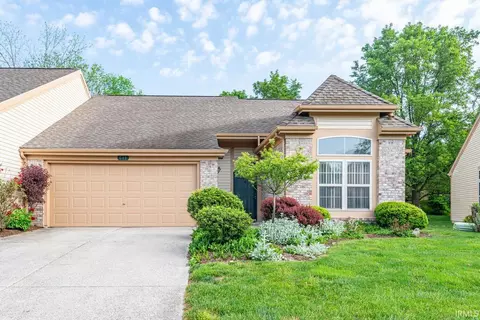511 E Moss Creek Dr, Bloomington, IN 47401 photo 2