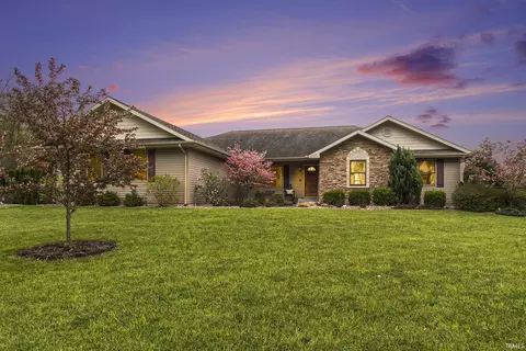 19549 7th Rd, Plymouth, IN 46563
