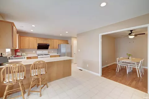 4583 E Compton Blvd, Bloomington, IN 47401 photo 9
