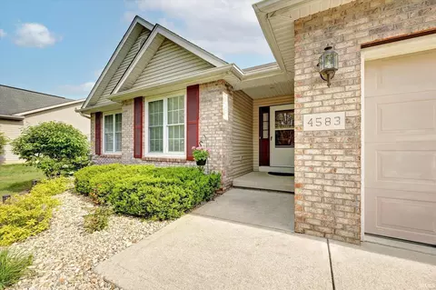 4583 E Compton Blvd, Bloomington, IN 47401 photo 2