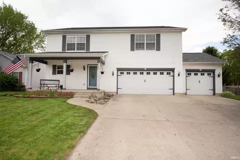2306 Wake Robin Dr, West Lafayette, IN 47906