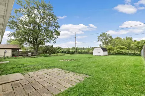 40 E Bragg Ave, Upland, IN 46989 photo 17
