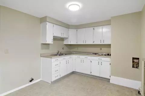 40 E Bragg Ave, Upland, IN 46989 photo 6