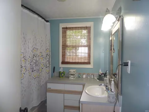 511 E Marion St, Converse, IN 46919 photo 7