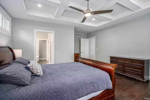 16060 Cobblestone Square Dr, Granger, IN 46530 photo 12