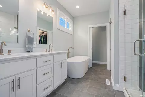 16060 Cobblestone Square Dr, Granger, IN 46530 photo 13