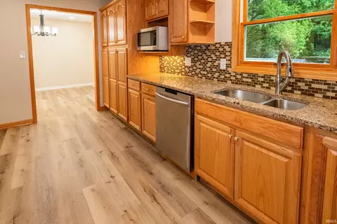 1000 E Allendale Dr, Bloomington, IN 47401 photo 9