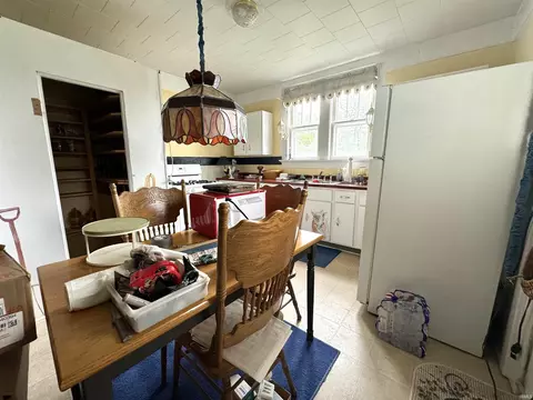 8153 E State St, Dugger, IN 47848 photo 14
