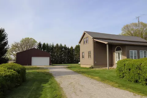 7241 E 550 S, Walton, IN 46994 photo 3