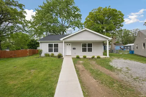 4934 Mount Vernon Park Dr, Fort Wayne, IN 46806
