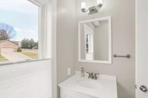 4011 E Stonegate Dr, Bloomington, IN 47401 photo 15