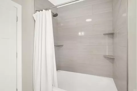 4011 E Stonegate Dr, Bloomington, IN 47401 photo 23