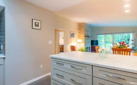 1013 S Mitchell St, Bloomington, IN 47401 photo 7