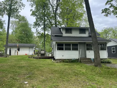 5648 S 980 E, Wolcottville, IN 46795