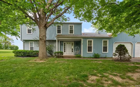 4517 N Wildwood Dr, Frankfort, IN 46041