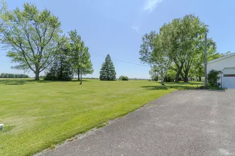 7915 Lafayette Center Rd, Yoder, IN 46798 photo 27
