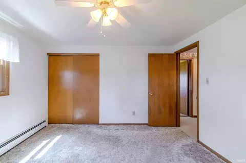 7915 Lafayette Center Rd, Yoder, IN 46798 photo 14