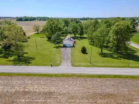 7915 Lafayette Center Rd, Yoder, IN 46798 photo 5