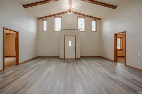 562 W Seitz St, Jasper, IN 47546 photo 13