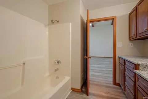 562 W Seitz St, Jasper, IN 47546 photo 29
