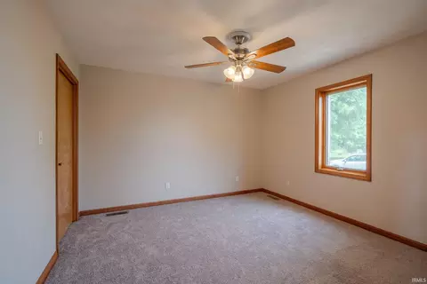 562 W Seitz St, Jasper, IN 47546 photo 30