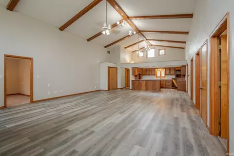 562 W Seitz St, Jasper, IN 47546 photo 16