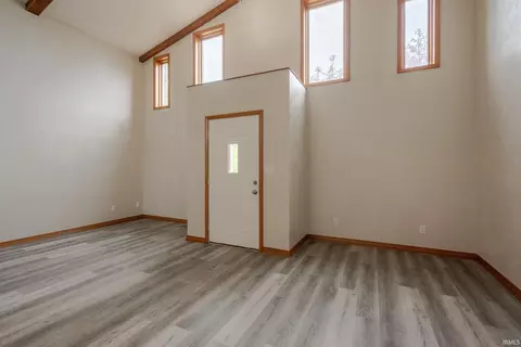 562 W Seitz St, Jasper, IN 47546 photo 14