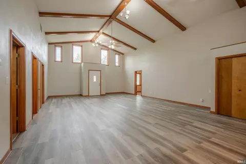 562 W Seitz St, Jasper, IN 47546 photo 17