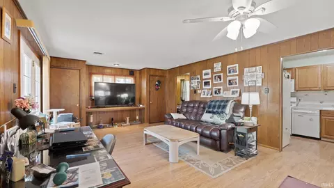 525 S Oak St, Waterloo, IN 46793 photo 12