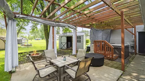 525 S Oak St, Waterloo, IN 46793 photo 23