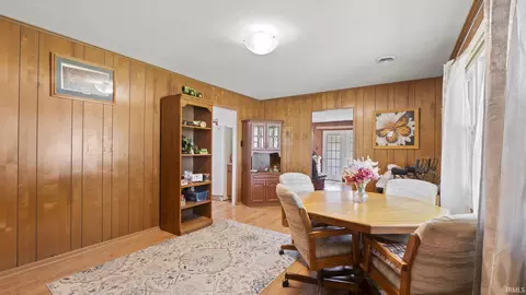 525 S Oak St, Waterloo, IN 46793 photo 5