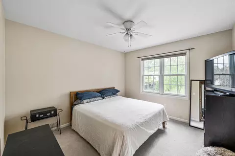 11555 Harbridge Dr, Granger, IN 46530 photo 16