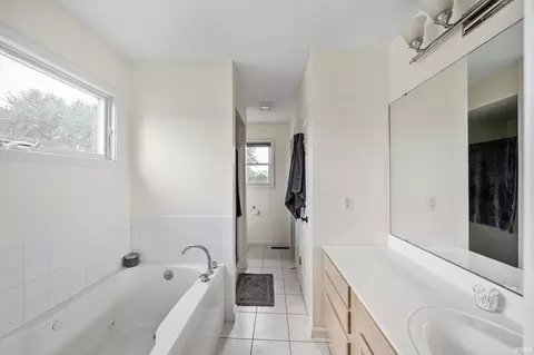 11555 Harbridge Dr, Granger, IN 46530 photo 19