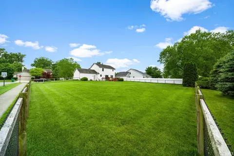 11555 Harbridge Dr, Granger, IN 46530 photo 27