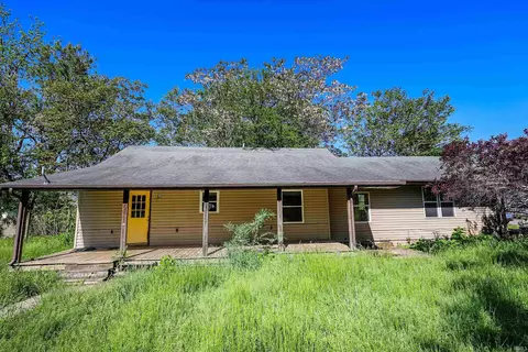 2311 N F St, Elwood, IN 46036