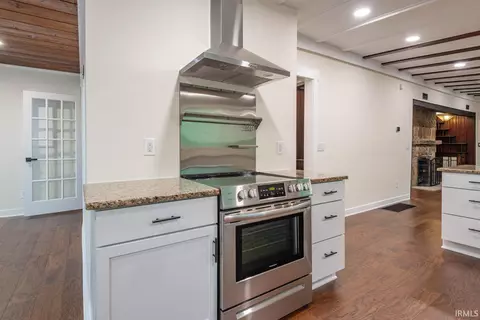 6650 E Bender Rd, Bloomington, IN 47401 photo 7