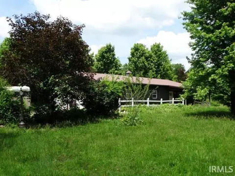10070 E Sr 64 Rd, Oakland City, IN 47660