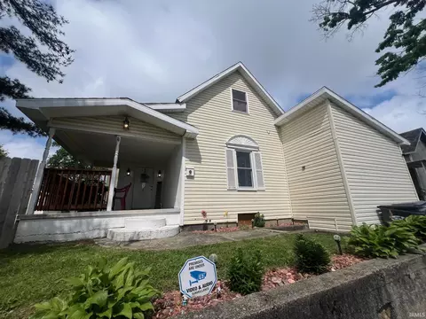 524 N Plum St, Albany, IN 47320