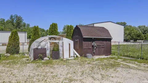 3250 Freeman St, Fort Wayne, IN 46802 photo 11