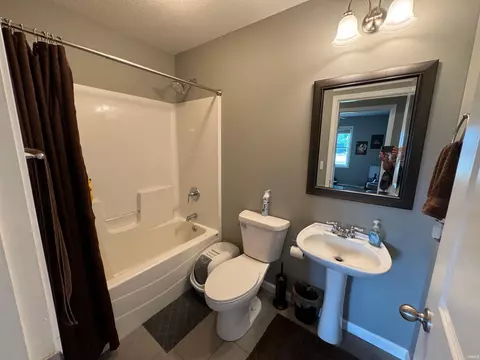 4040 W 3rd St, Bloomington, IN 47404 photo 9