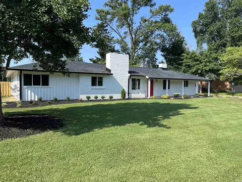 3815 E Mulberry St, Evansville, IN 47714
