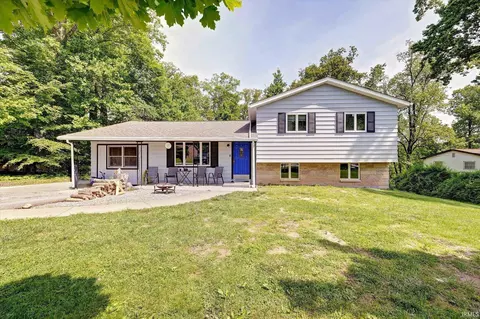 3714 Oak Leaf Dr, Bloomington, IN 47403 photo 1