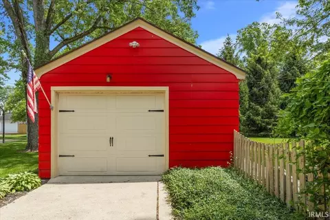 218 W Summit St, Delphi, IN 46923 photo 12